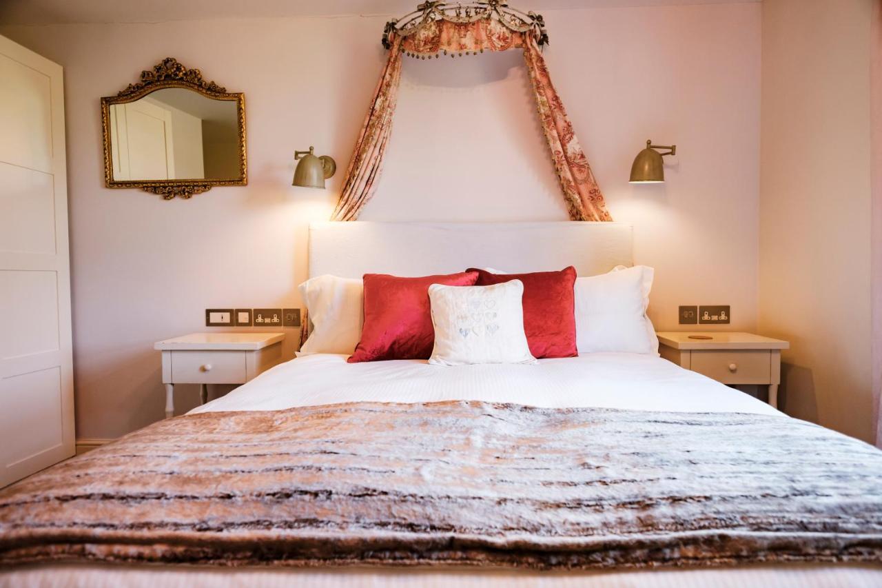 The Bower Inn Bridgwater Eksteriør bilde A bedroom at the hotel