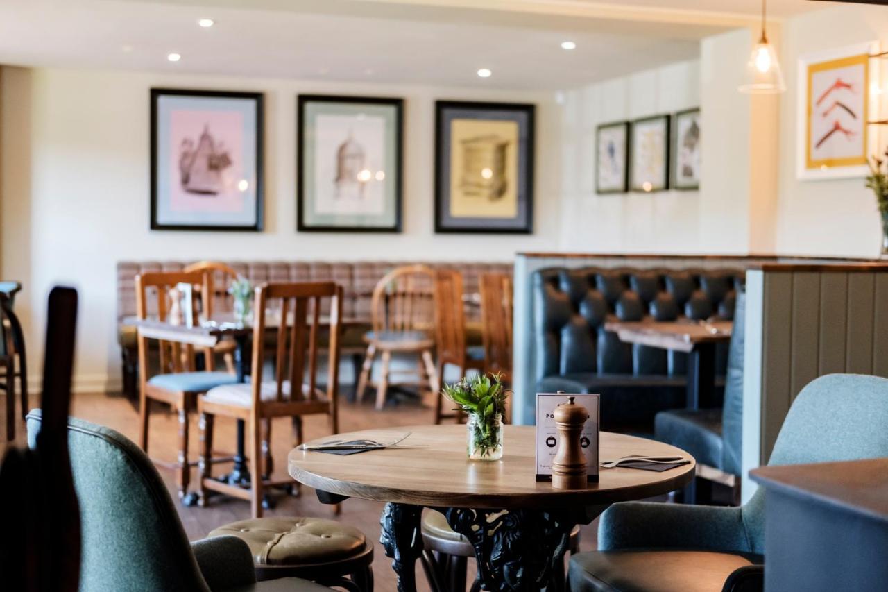 The Bower Inn Bridgwater Eksteriør bilde The interior of the restaurant