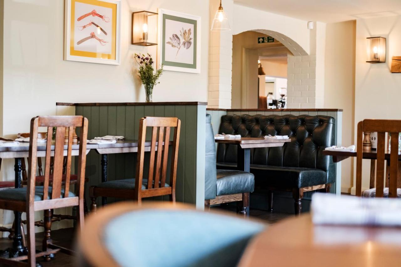 The Bower Inn Bridgwater Eksteriør bilde The interior of the restaurant